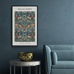 Walljar - William Morris - Strawberry Thief - Poster Met Lijst / 40 X 60 Cm -Lifestyle-Productwinkel 1000037123 0103