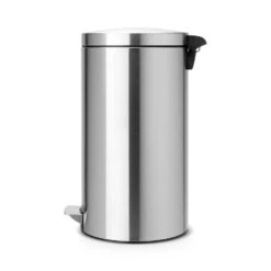 Brabantia Pedaalemmer 45 Liter Silent Matt Steel -Lifestyle-Productwinkel f535263b5c5443ac81860dda467cc47c